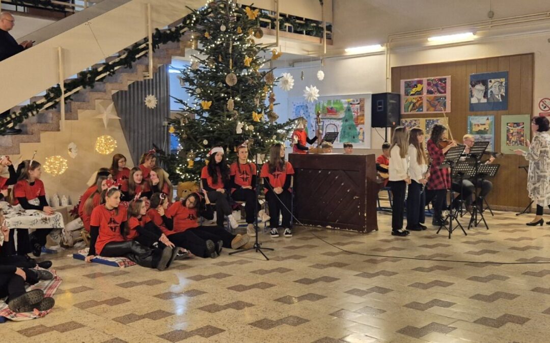 Božićno – novogodišnja priredba