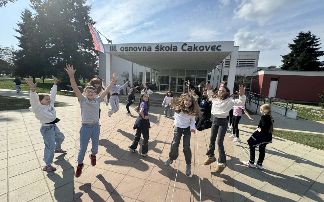 Kad sunce pozove – Dječji forum u igri gumi-gumi