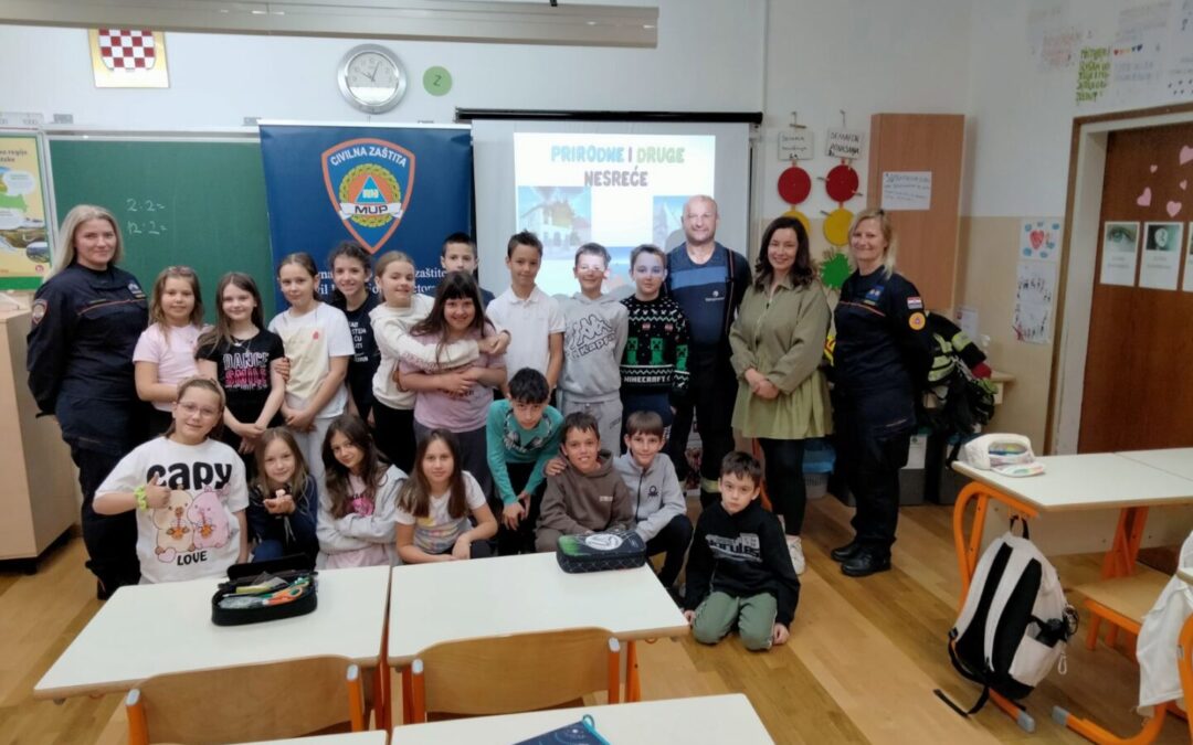 Učenicima 2. i 3. razreda u posjet došli predstavnici Civilne zaštite